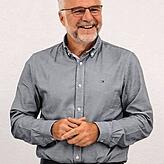 Der Kinderarzt Pascal Polaczek beobachtet ungewöhnlich viele virale Atemwegserkrankungen, darunter auch der RS-Virus.