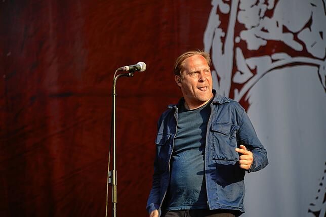 Bild 7: Bilder von Thees Uhlmann beim Southside 2022