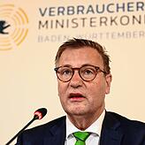 Peter Hauk (CDU), Minister für Ernährung, Ländlichen Raum und Verbraucherschutz von Baden-Württemberg, hat nicht vor, den Nationalpark ...