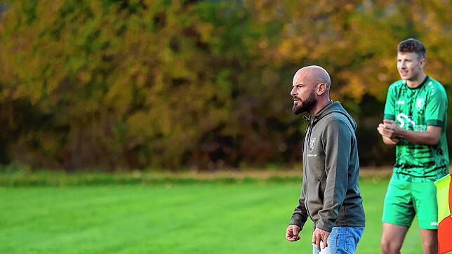 Trainer Patrick Hagg und der TSV Aach-Linz feierten einen 4:0-Erfolg über die Reserve des 1. FC Rielasingen-Arlen.