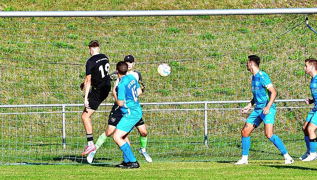 Bild 6: SV 08 Laufenburg II gewinnt Hotzenwald-Cup gegen Gastgeber SV Buch – und wir haben Fotos!