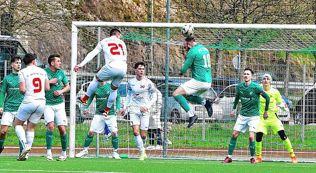 Bild 21: FC Zell feiert 7:0-Kantersieg gegen SV Jestetten – und wir haben Fotos!