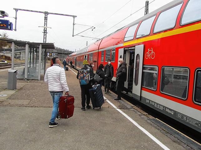 Die Züge der Schwarzwaldbahn halten heute im Stundentakt im Bahnhof Immendingen.
