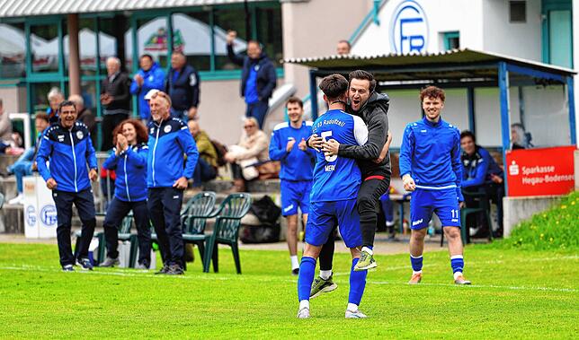 Bild 11: Die besten Bilder der Landesliga-Partie zwischen dem FC Radolfzell und der SG Dettingen-Dingelsdorf