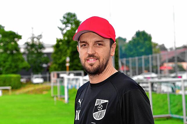 Trainer Danijel Kovacevic (VfB Waldshut) verrät – verklausuliert – seinen Traum: „Am liebsten spiele ich mit mehreren ...