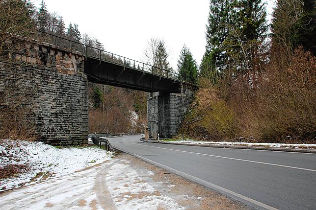 Um die Bahnlinie zwischen Stockach und Meßkirch zu unterqueren müsste für den neuen Radweg eine Unterführung gebaut werden.