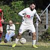 Matchwinner: Sandro D&lsquo;Accurso (rechts) erzielte zwei Tore zum 2:1-Erfolg des FC Erzingen beim SV Kirchzarten.