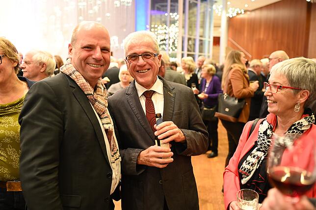 Der Landtagsabgeordnete Martin Hahn (li.) mit Gerhard Leiprecht.