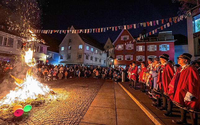 Bild 13: Die schönsten Bilder vom Narrenbaumfällen in Meßkirch