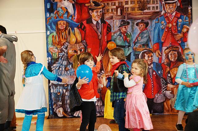 Bild 32: Bilder vom Kinderumzug- und Kinderball in Ludwigshafen