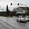 Aus der Kreuzung an der Häfler Ludwig-Dürr-Schule soll ein Kreisverkehr werden. Das ist seit 2017 beschlossene Sache. (Archivbild)