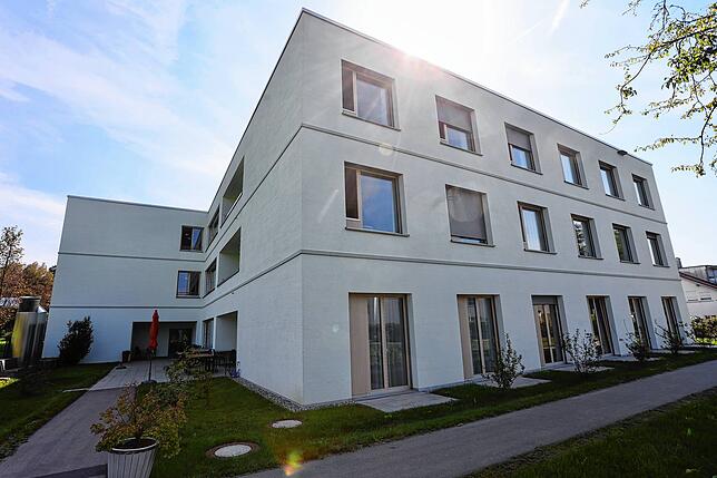 Das Gebäude des Pflegeheims Jungerhalde in Allmannsdorf war in Höhe und Aussehen umstritten.