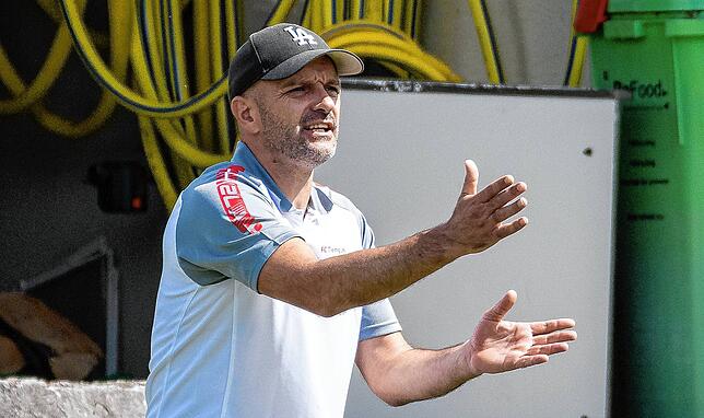 Erkan Kanli, Trainer FC Tiengen 08: „Die Art und Weise, wie wir Gegentore kassieren, zeigt, dass wir noch reifer werden müssen. ...