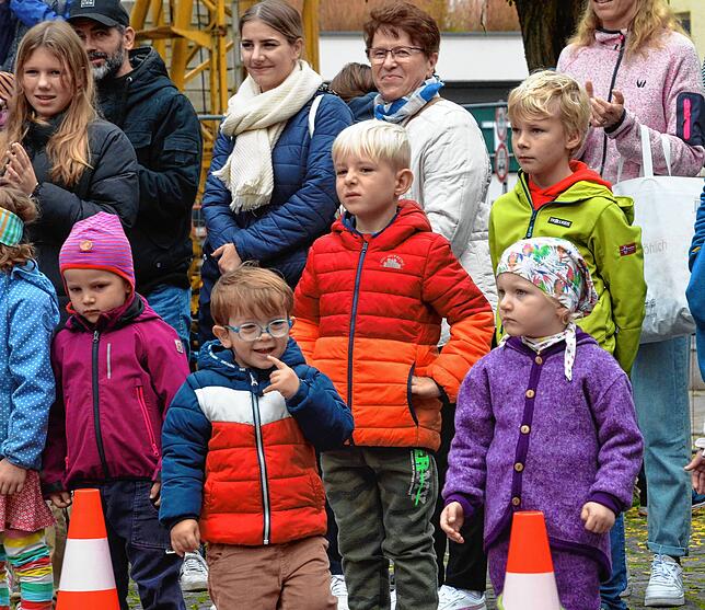 Bild 23: Die schönsten Bilder von der Kindermeile des Kindertheater-Festivals am Samstag – Teil 1