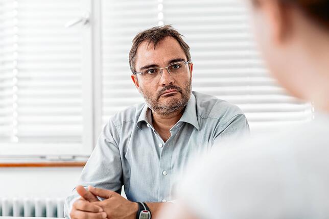 Isaac Bermejo ist Diplom-Psychologe und Verhaltenstherapeut. Er ist seit 2015 Leiter des Supervisions- und Coachingdienstes für ...