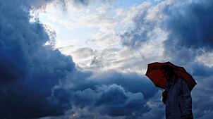 Laut Deutschem Wetterdienst (DWD) bleibt es ungemütlich in Baden-Württemberg – mit teils kräftigem Regen und einzelnen Gewittern. ...