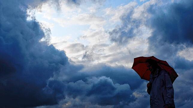 Laut Deutschem Wetterdienst (DWD) bleibt es ungemütlich in Baden-Württemberg – mit teils kräftigem Regen und einzelnen Gewittern. ...