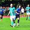 Schlusspunkt: Daniel Philipp (vorn, gegen Toni Santoro von der SG FC Wehr-Brennet) besiegelte mit seinem Treffer den 5:2-Sieg des FC ...