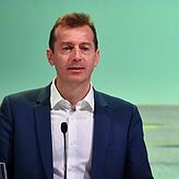 Der Franzose Guillaume Faury, 50, wird Tom Enders auf den Airbus-Chefsessel nachfolgen. Bei Airbus wird der Vorstandposten immer ...