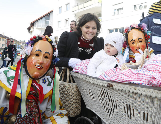 Bild 12: Bilder vom Kinderumzug in der Donaueschinger Innenstadt