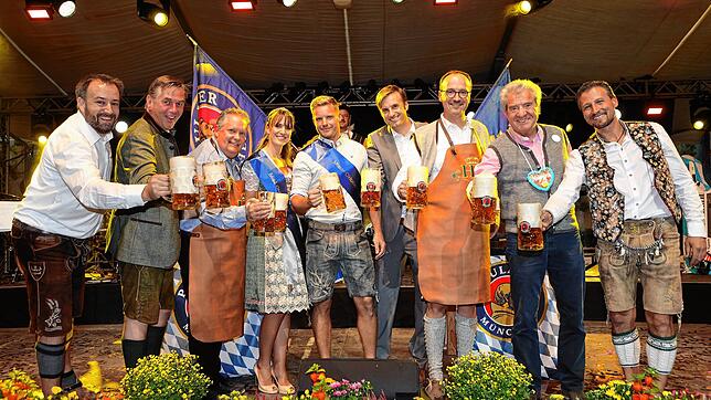 Der Festbieranstich fällt in diesem Jahr aus. Zumindest der offizielle im Festzelt. Es bleibt aber jedem überlassen, daheim eine ähnlche ...