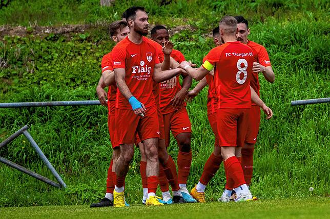 Bild 11: FC Tiengen 08 zieht durch 5:1 beim VfR Bad Bellingen ins Finale ein &ndash; und wir haben Bilder!
