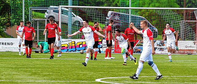 Bild 20: FC Hochrhein unterliegt 3:4 beim FC RW Weilheim &ndash; und wir haben Bilder!