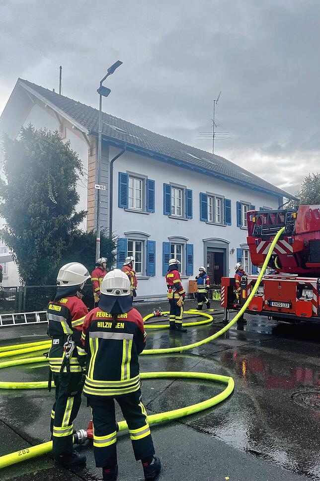 Die Hauptübung der Hilzinger Feuerwehr am Samstagnachmittag zog Aufmerksamkeit auf sich.