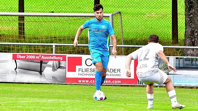 Vollblut-Stürmer: Dawid Armanowski hat mit seinem Doppelschlag beim 3:3 des SV Buch beim SV Blau-Weiß Murg seine Qualitäten als Torjäger ...