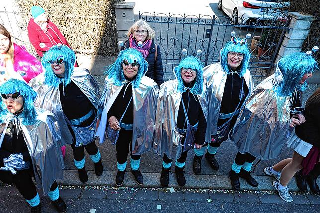 Bild 8: Bunte Kostüme und fröhliche Stimmung beim Fastnachtsumzug 2025