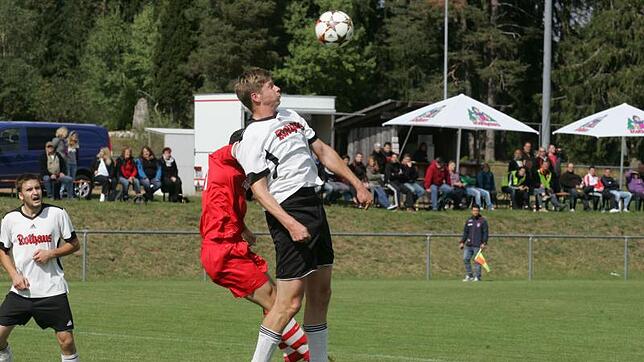 Andreas Stritt sicherte mit seinem Tor beim 1:1 des SV Grafenhausen gegen den FC Brigachtal den Punkt. Bild: Michael Neubert