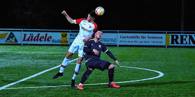 Bild 50: VfB Waldshut feiert 9:0-Kantersieg beim FC Rot-Weiß Weilheim &ndash; und wir haben Bilder!