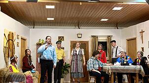 Sie strapazierten das Zwerchfell des Publikums (von links): Katharina Pozzi, Rebecca Mors, Manuel Mors, Jannis Mogg, Bettina Mors, ...