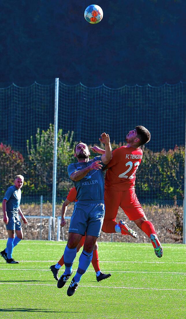 Bild 20: FC Tiengen 08 beendet seine Niederlagen-Serie mit einem 5:1 gegen den SV Jestetten &ndash; und wir haben Bilder!