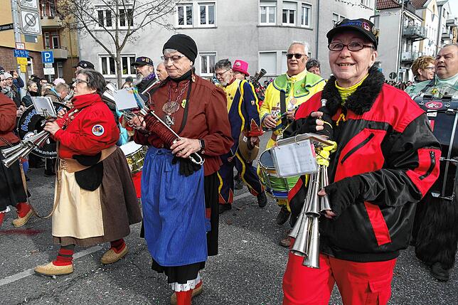 Bild 7: Bilder vom Narrensprung der Narrenzunft Seegockel in Friedrichshafen (1/3)