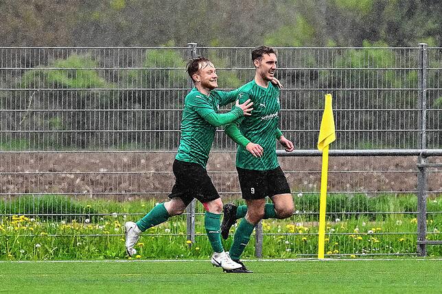 Bild 10: FC Zell gewinnt Pokal-Viertelfinale beim SV Herten mit 1:0 – wir haben Fotos!