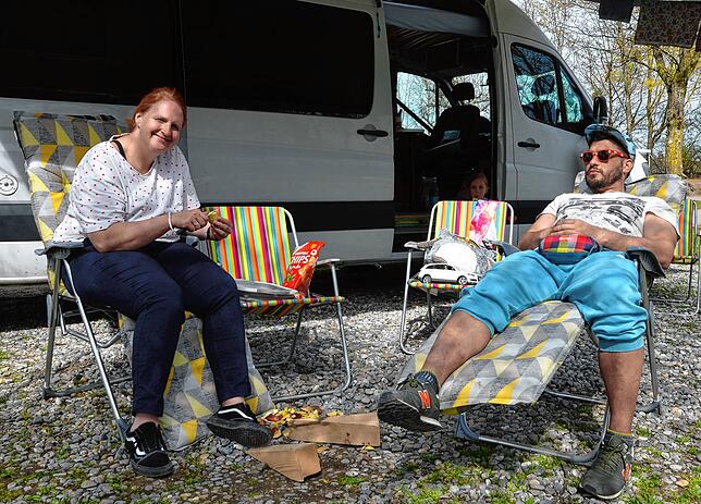 Genießen den Aufenthalt: Sonja Klein, Nena und Marek Wawrzyniak aus Andernach.