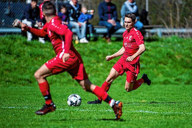 Bild 7: Spvgg. Wutöschingen gewinnt beim FC Grießen mit 3:1 &ndash; und wir haben Bilder!