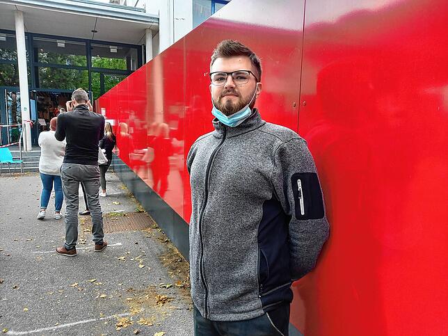 Bild 3: 3-G-Regelung, Sommerurlaub oder anstehendes Wintersemester: Warum sich Impfwillige beim Gemeindeimpftag pieksen ließen