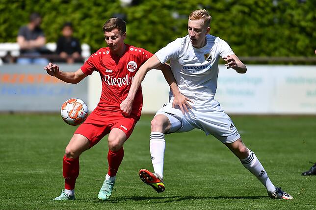 Bild 13: SV 08 Laufenburg unterliegt mit 1:3 bei der Reserve des Bahlinger SC &ndash; und wir haben Bilder!