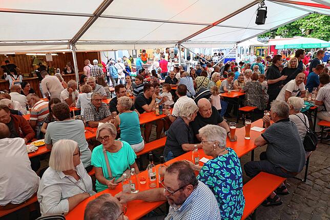 Bild 29: Endlich wieder Dettinger Dorffest! Hier gibt‘s die Bilder