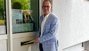 Er will aus dem Mühlinger Rathaus in das von Volkertshausen wechseln: Der Mühlinger Bürgermeister Thorsten Scigliano hat seine Bewerbung ...