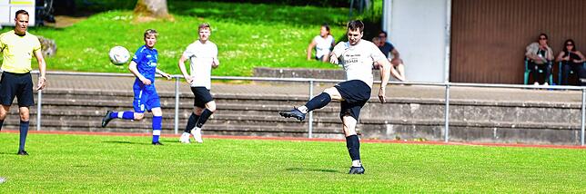 Bild 34: SG FC Wehr-Brennet besiegt den TuS Efringen-Kirchen mit 3:1 &ndash; und wir haben Bilder!