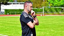 Große Sorgen: Trainer Urs Keser von der SG FC Wehr/Brennet muss zum Saisonstart beim FC Schönau heute Abend mit einer überlangen ...