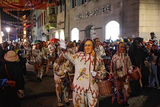 Bild 33: Butzenlauf 2025: Das sind die spektakulärsten Bilder der Konstanzer Fasnacht – Jetzt ansehen