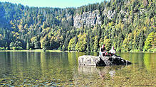 Um den idyllisch am Fuße des Feldbergs gelegenen Feldsee ranken sich, ebenso wie um den Titisee, viele Geschichten und Sagen. Beide ...