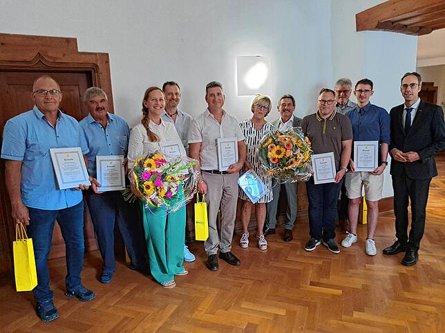 Sie wurden offiziell aus dem Gemeinderat und Ortschaftsrat verabschiedet: Markus Hildebrand, Heinrich Holl, Ines Lutz, Christian Arnold, ...