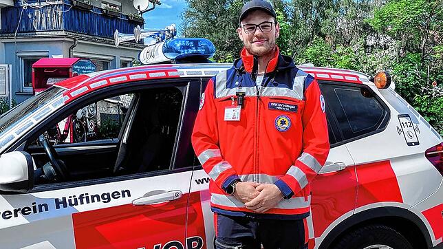 Dominic Kocher, Leiter der Helfer vor Ort, der zusammen mit fünf Kollegen die Städte Hüfingen und Bräunlingen bei Notfällen mit erste ...
