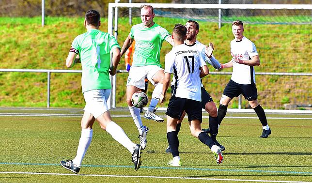 Bild 9: SG FC Wehr/Brennet besiegt SG Mettingen/Krenkingen mit 5:1 – und wir haben Bilder!