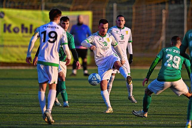 Bild 32: FC Zell siegt mit 5:0 beim SV Herten – und wir haben Bilder!